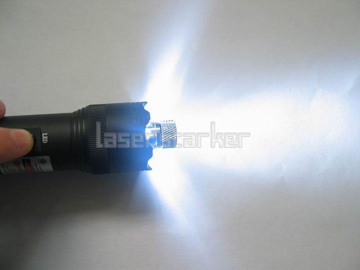 Taschenlampe Laserpointer Grün 100mW mit LED