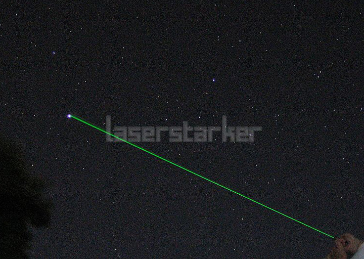 Laserpointer Grün gut für Astronomie
