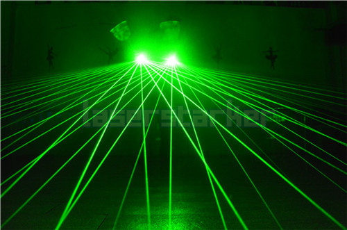 weiß Laser Laserstrahl