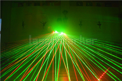 balu Laser Darstellende