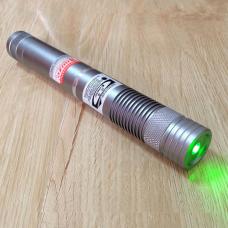 Starker Laserpointer Grün 1000mW mit voller Zubehör HTPOW